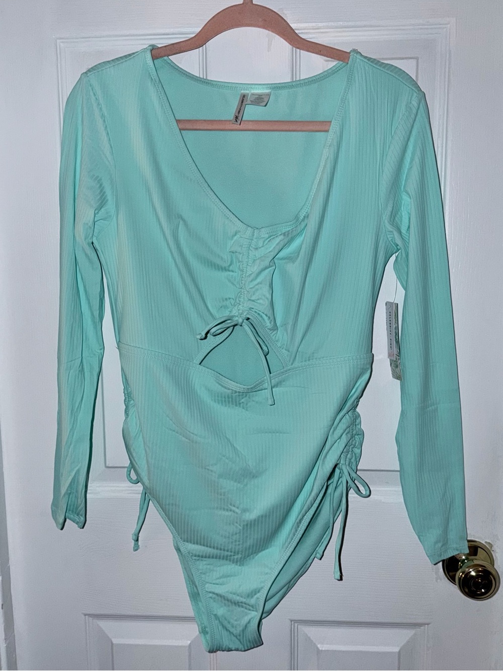 NEW With Tags Celebrity Pink Mint Ribbed Long Sleeve One-Piece Swimsuit L 15/17